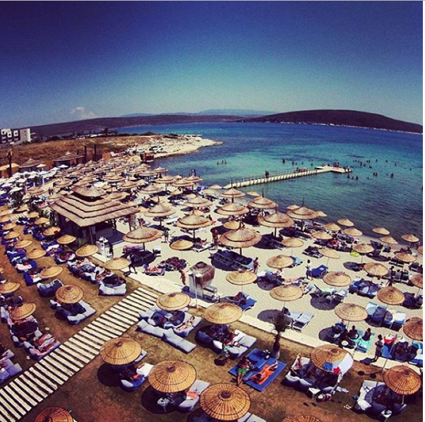 Zio Beach Alaçatı çeşme çeşme Reztoran Türkiye